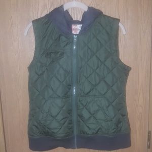 Hooded vest